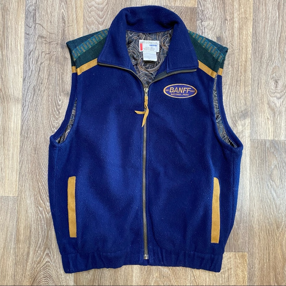 BANFF National Park Fleece Vest